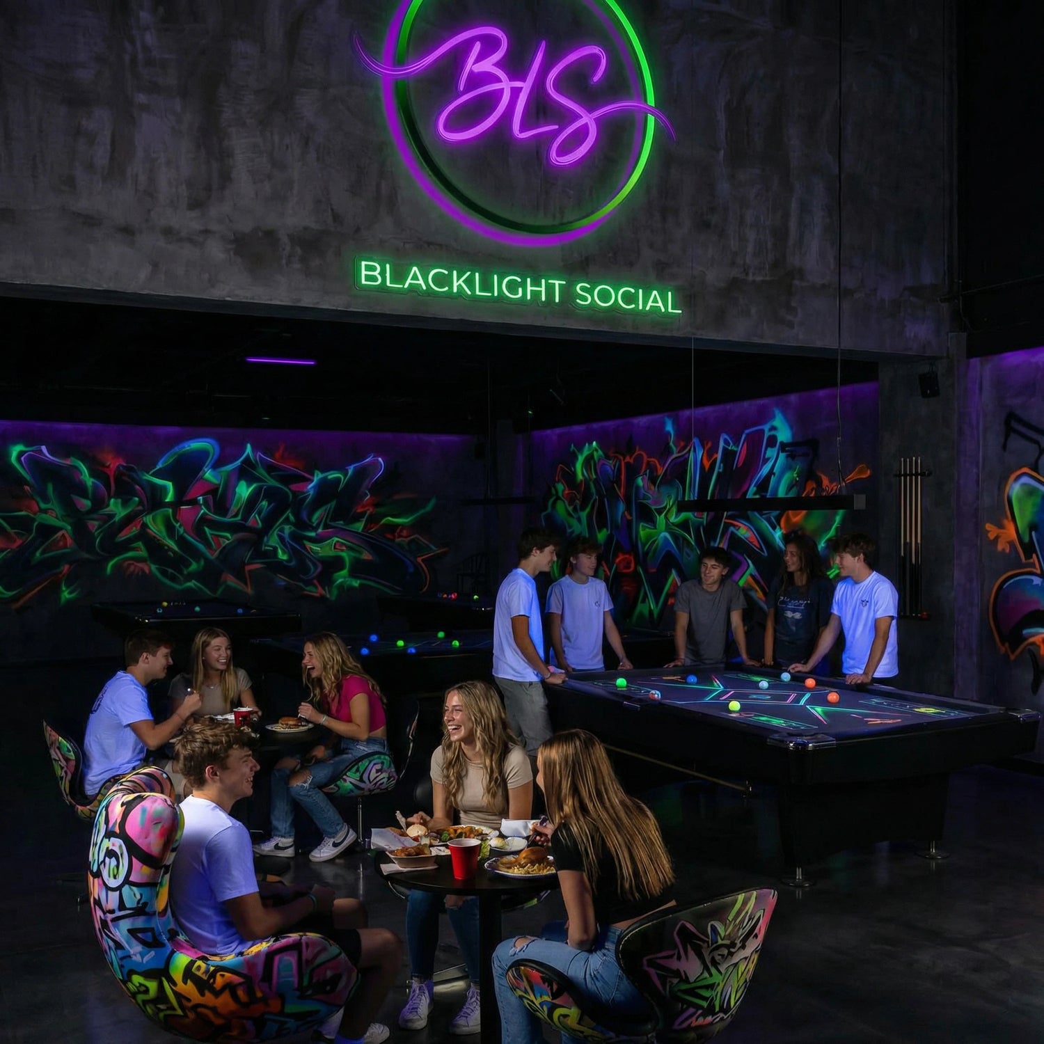 Dinning Blacklight Social Miami